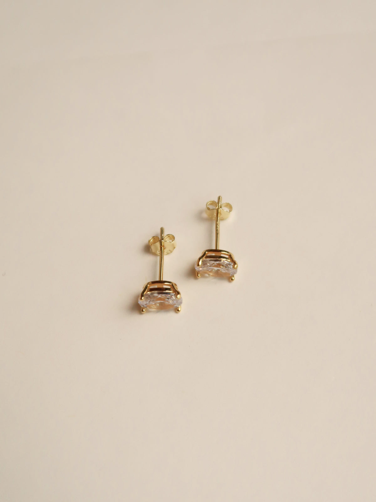 Oval Stud Earrings
