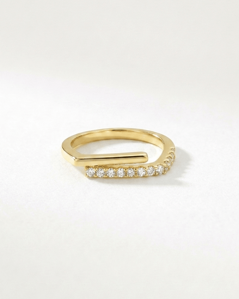 Square Zirconia Ring - WSOPHIA