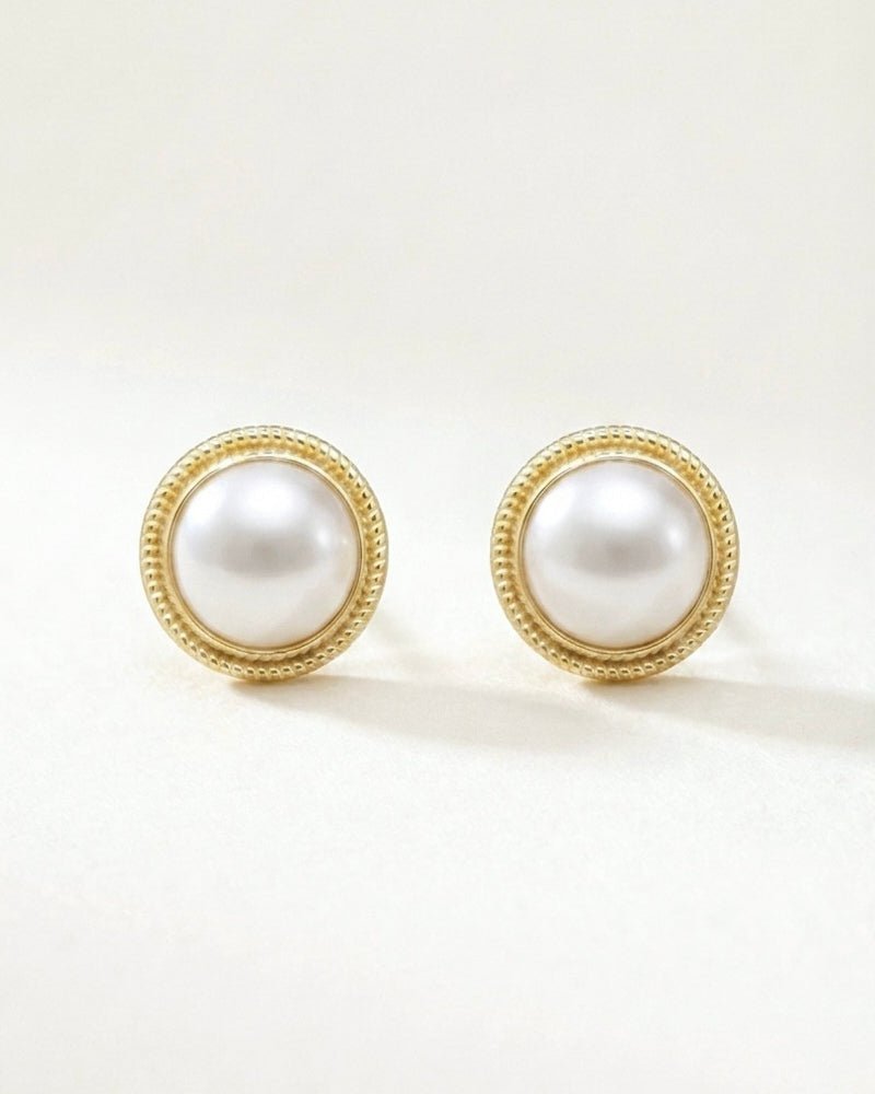 Round Big Pearl Stud Earrings - WSOPHIA
