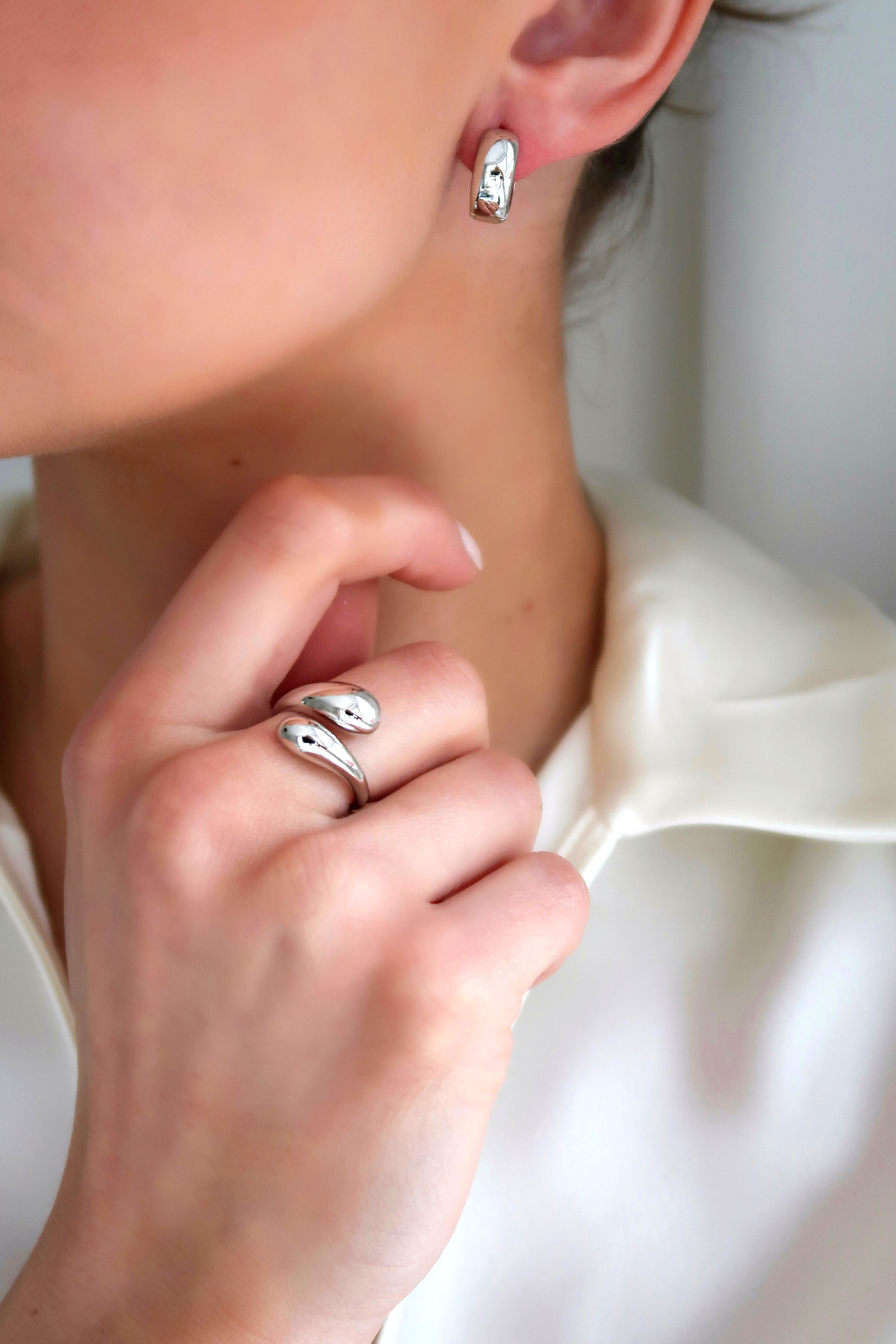 Sculptural Droplet Ring & Double Dots Ring Set