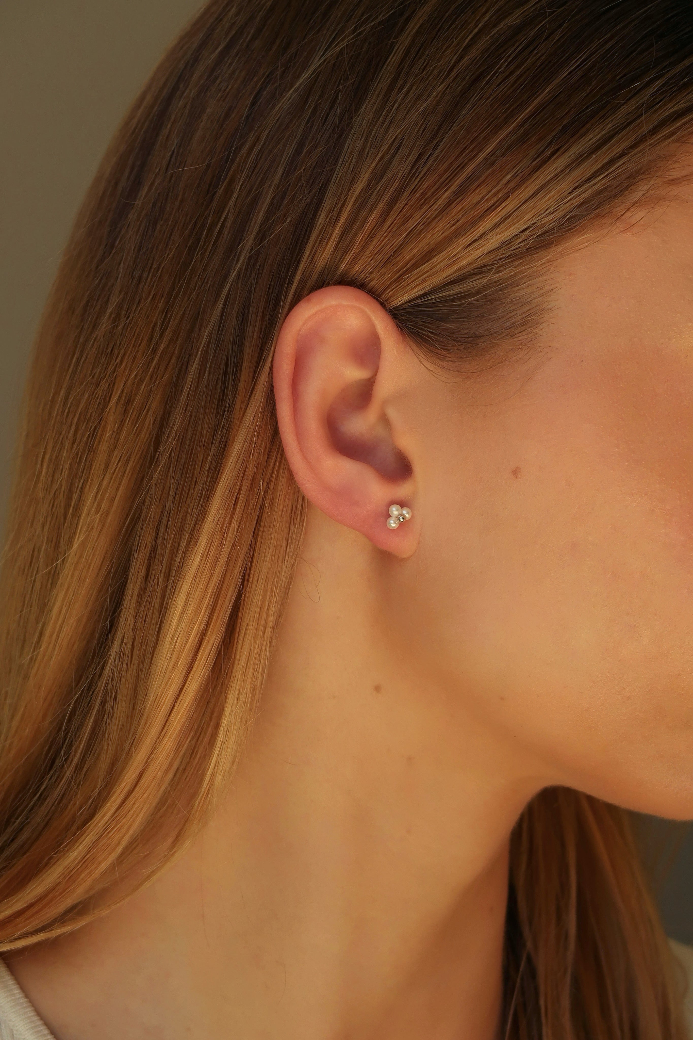 Small Pearl Stud Earrings