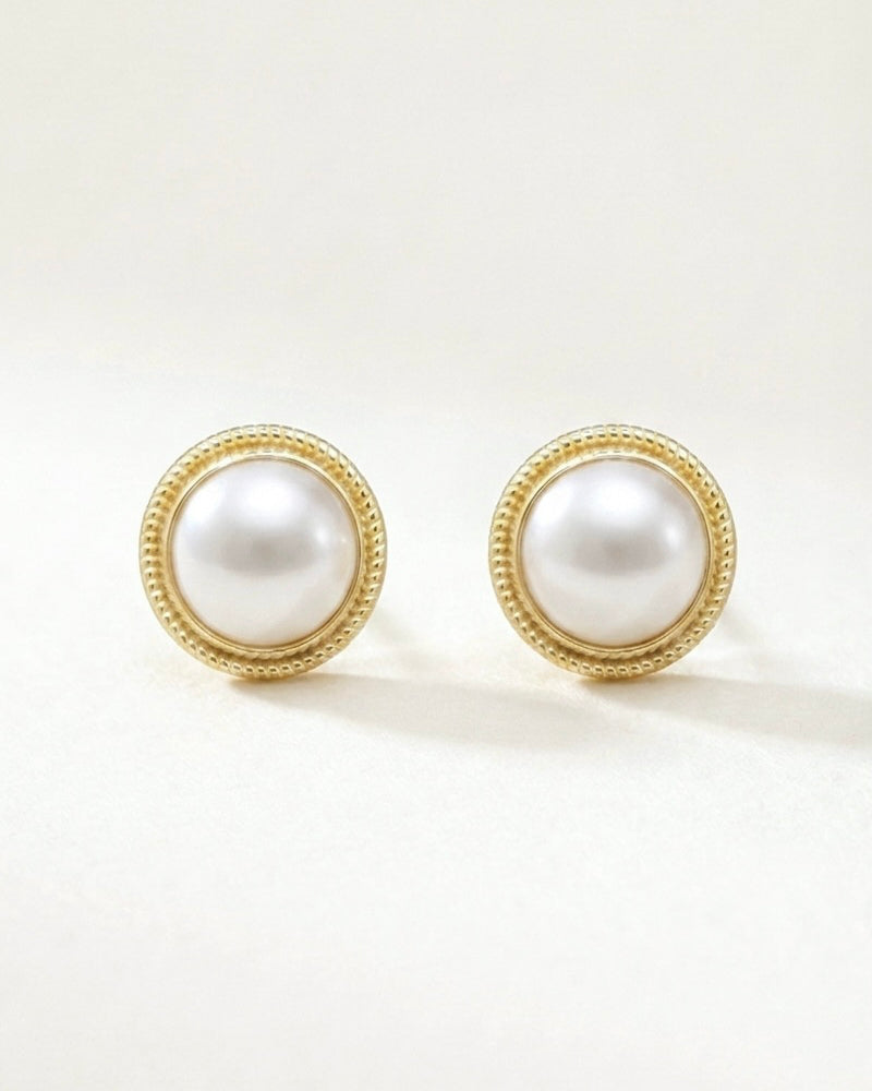 Round Big Pearl Stud Earrings