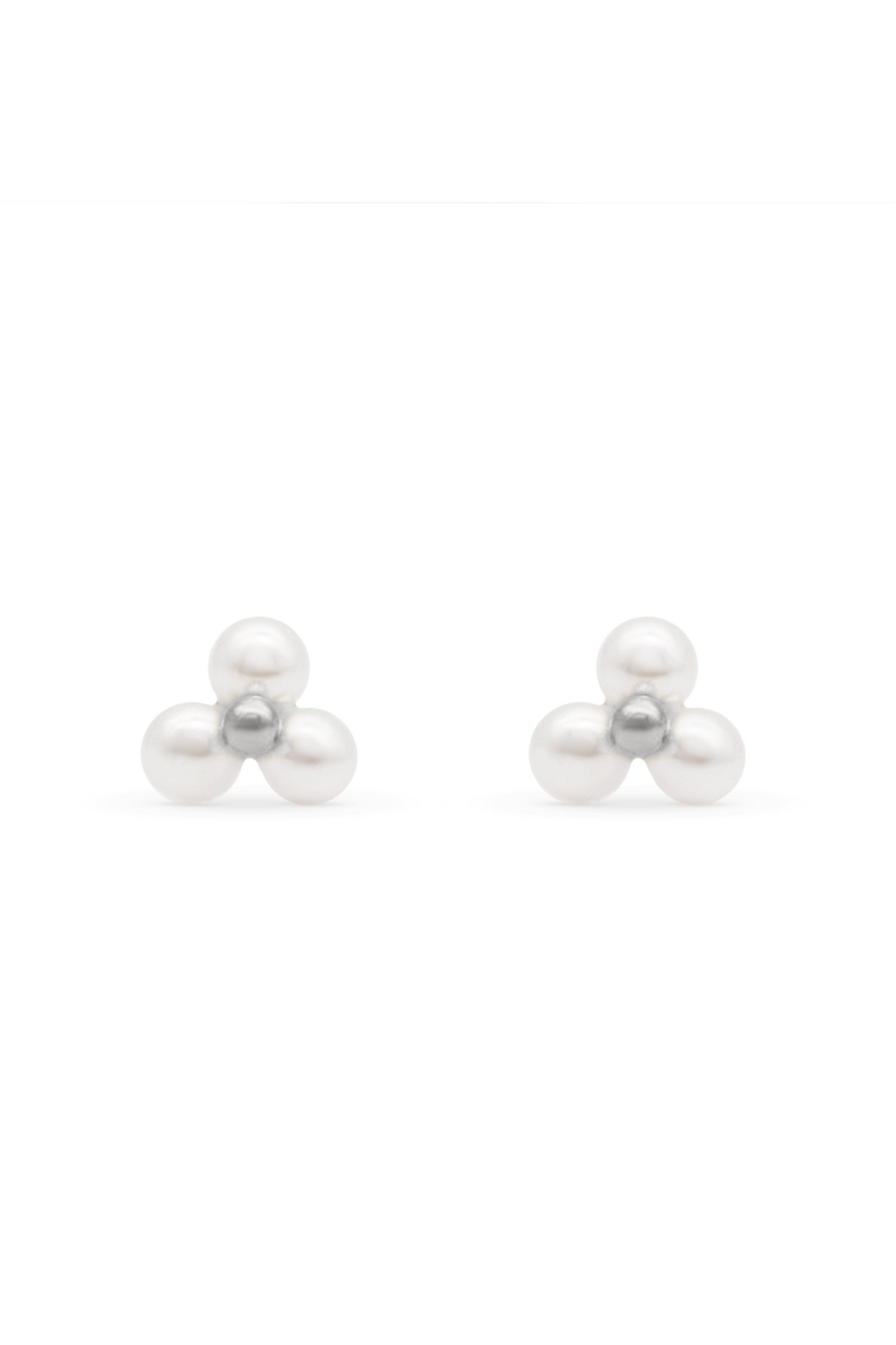 Small Pearl Stud Earrings
