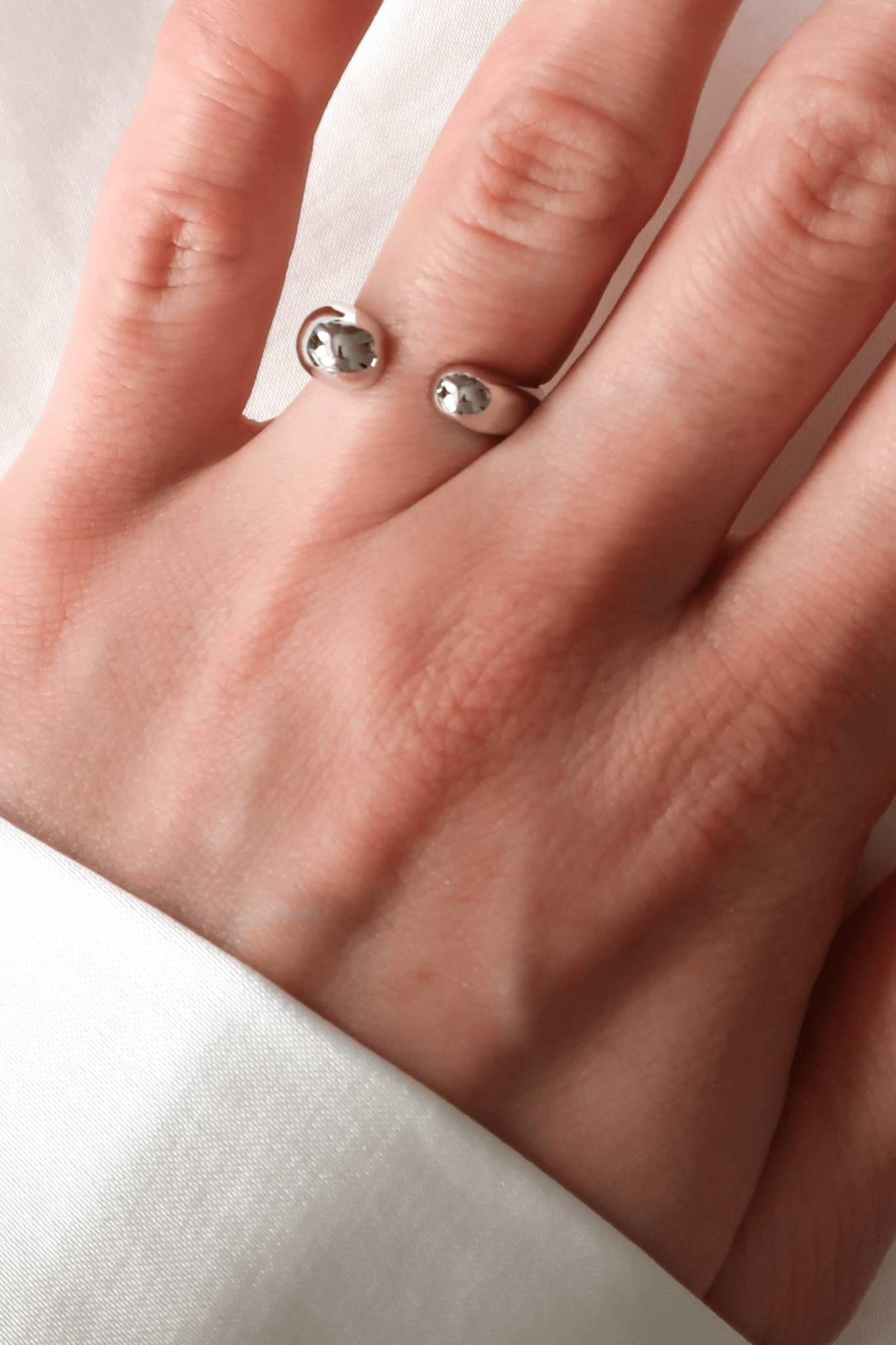 Double Dots Ring - WSOPHIA