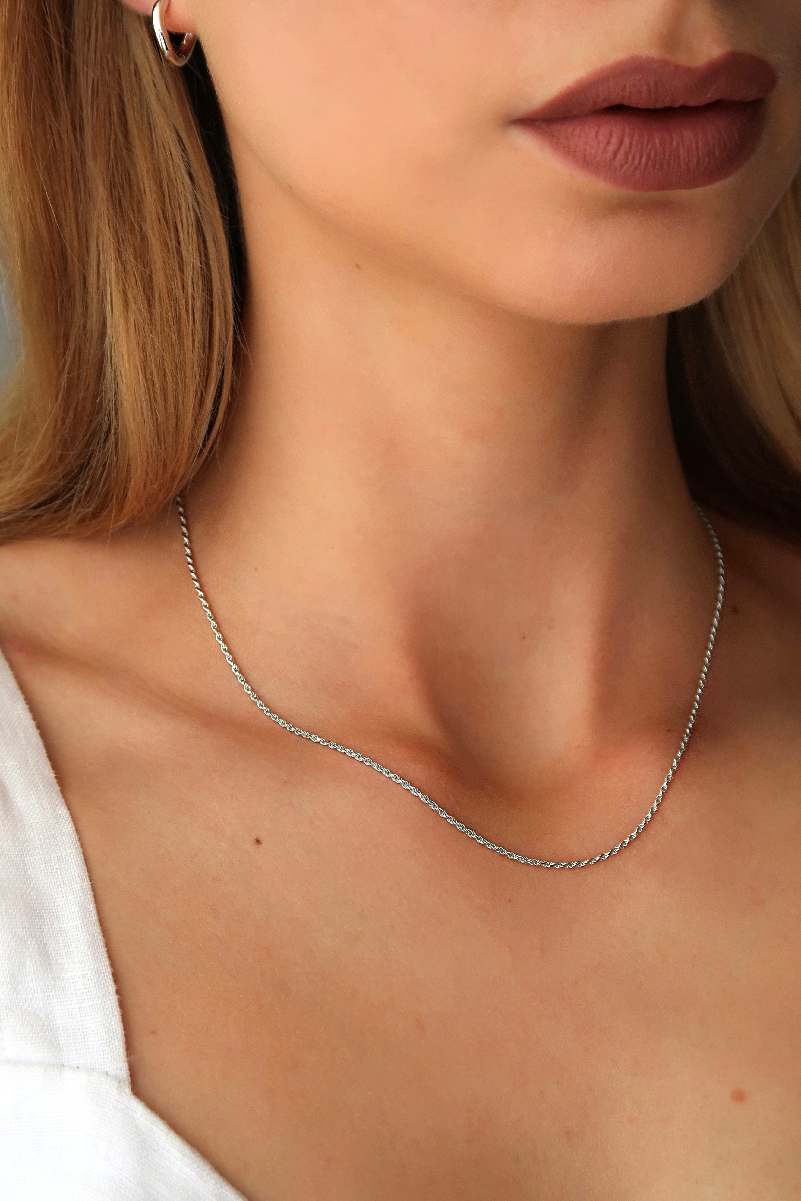 Twisted Chain Necklace